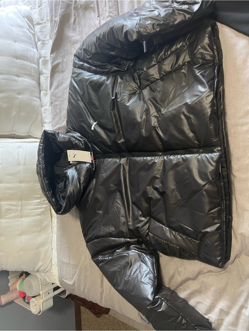 Womens puma shiny hooded padded jacket (685237 01) size XL
